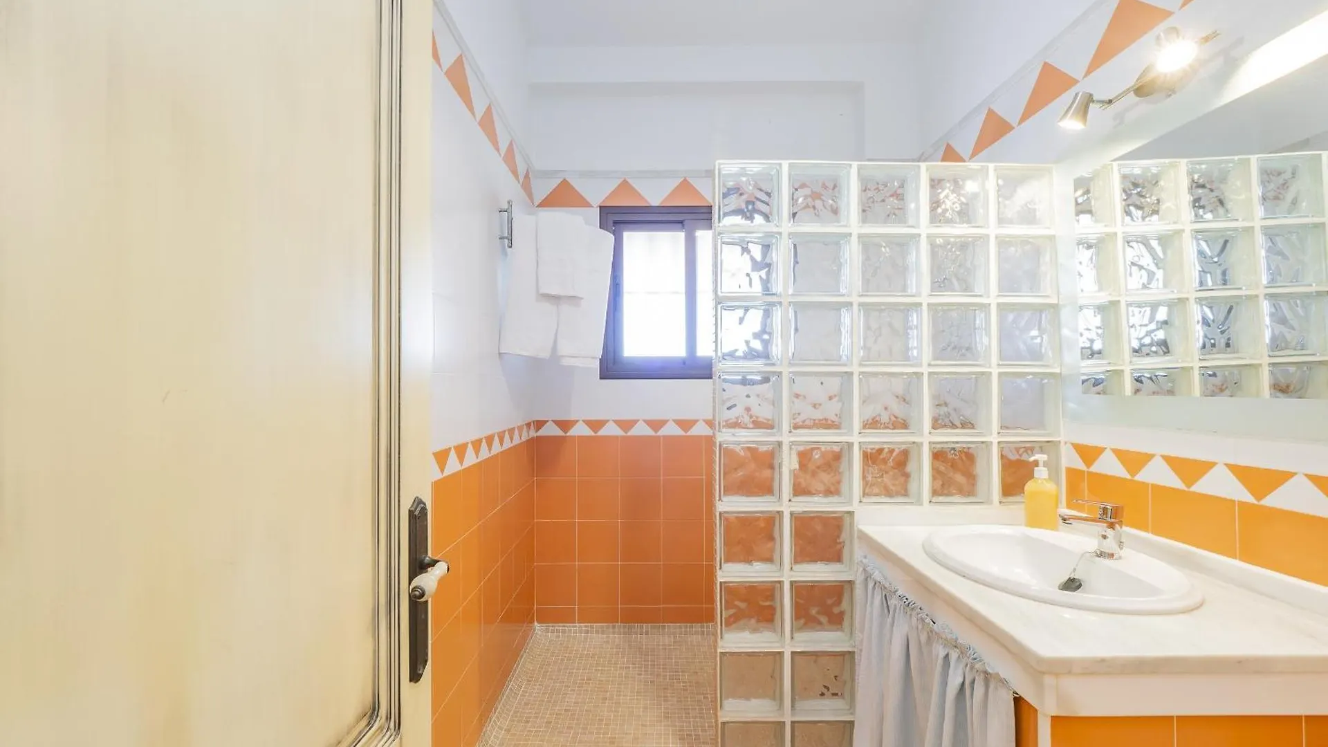 Cubo'S Casa Rural Las Berrocalas Cártama